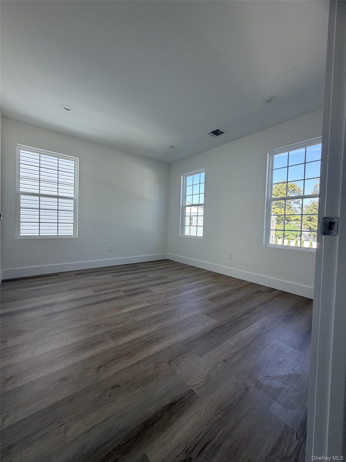 7 Patton Avenue 4b Property Photo 14
