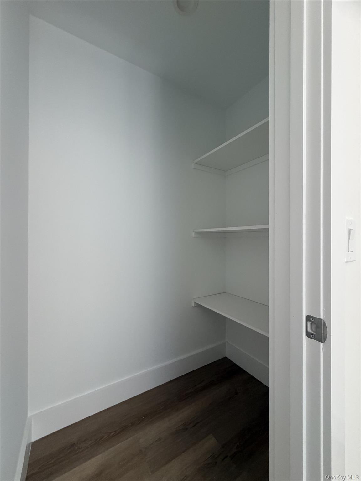 7 Patton Avenue 4b Property Photo 18