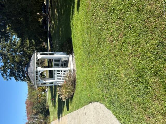 17 White Gate Road G Property Photo 10