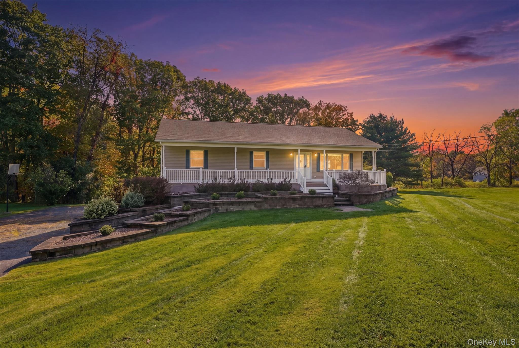 98 Browns Road Property Photo 1