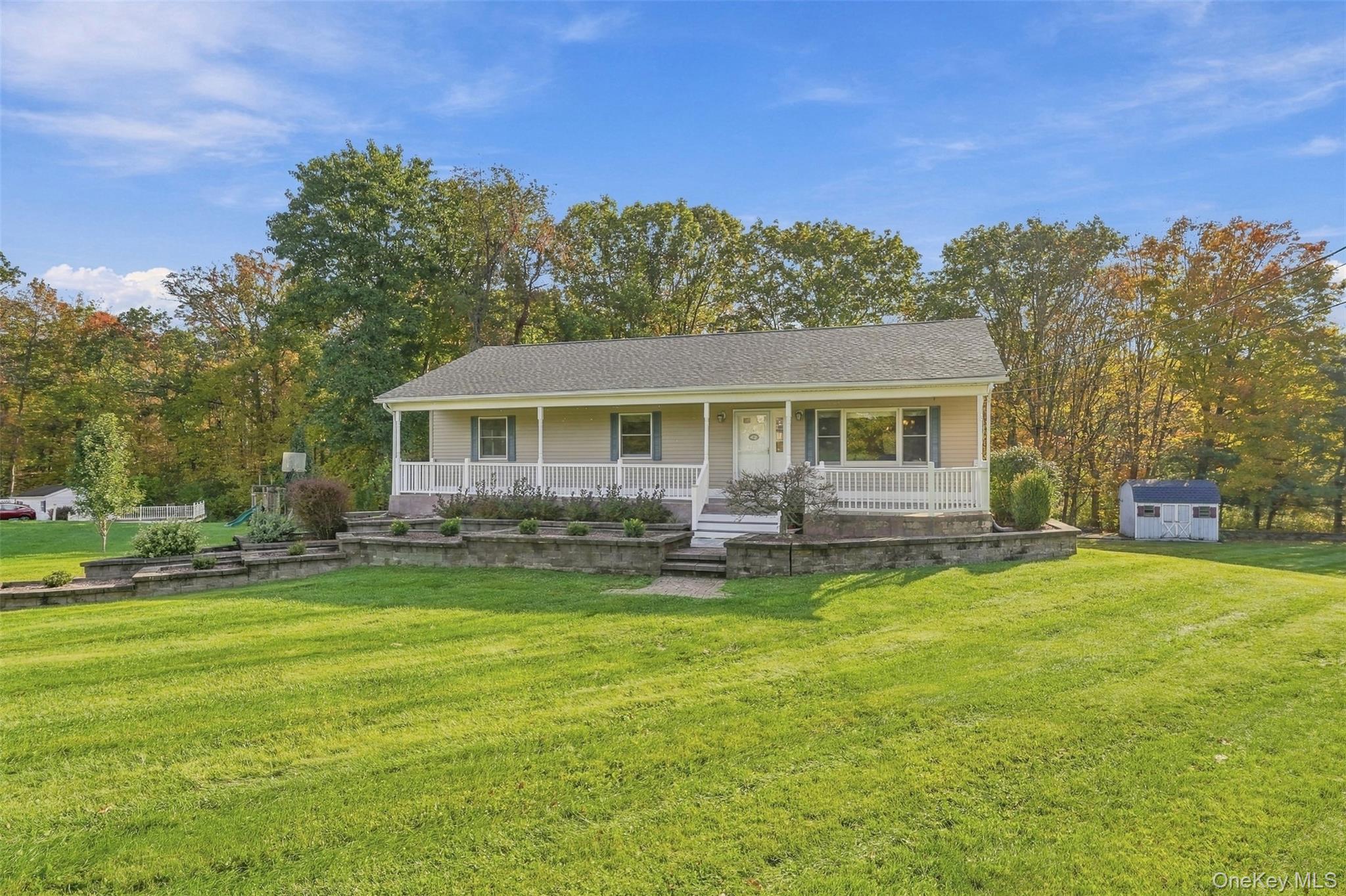98 Browns Road Property Photo 3
