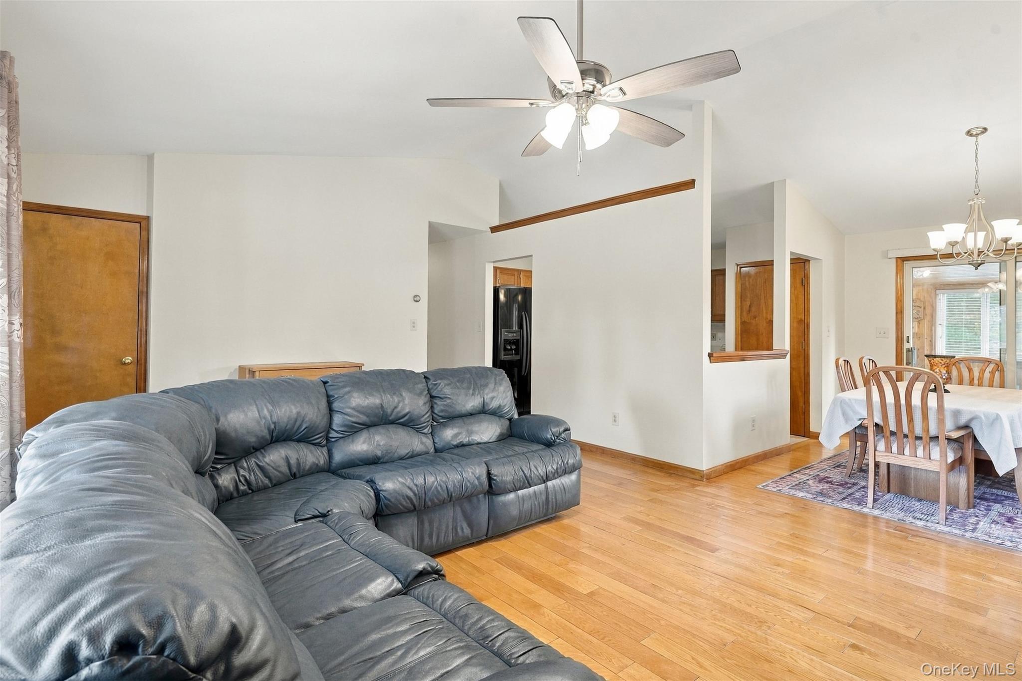 98 Browns Road Property Photo 11