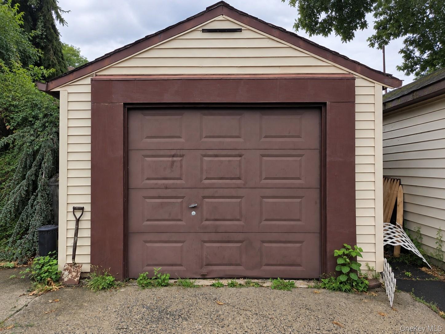 940 Edison Avenue Property Photo 40