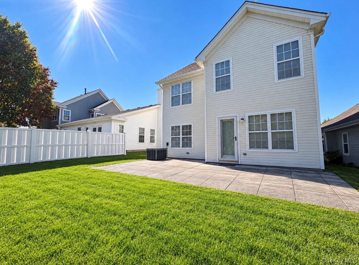 33 Perri Circle Property Photo 16