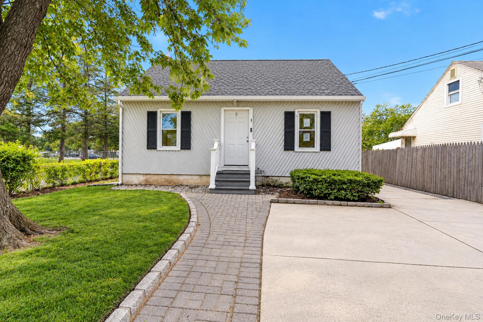 42 Birch Street Property Photo 1