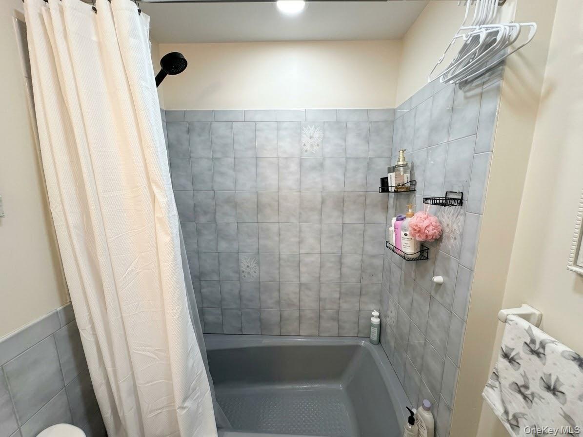 526 17th Street Property Photo 6