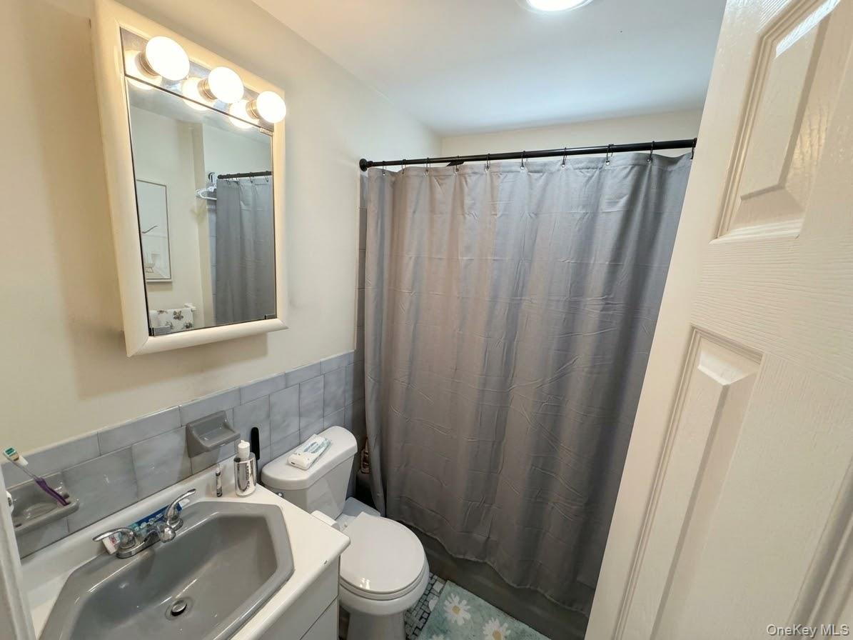 526 17th Street Property Photo 7