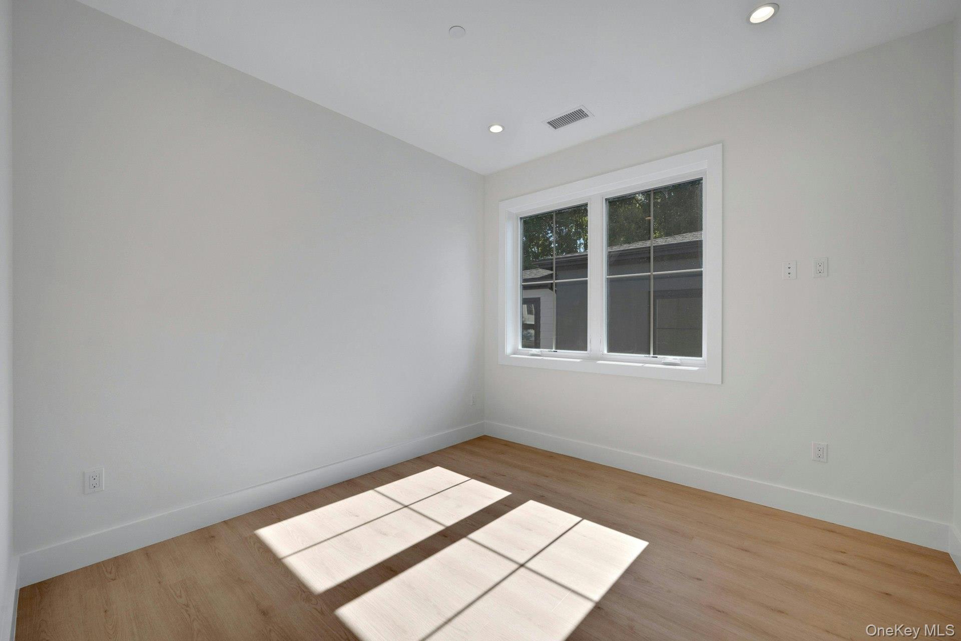 210 Underhill Avenue Property Photo 21