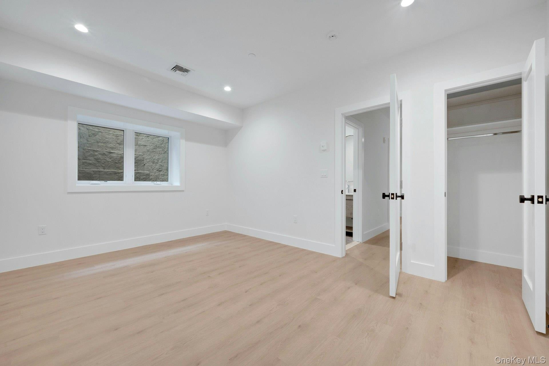 210 Underhill Avenue Property Photo 29