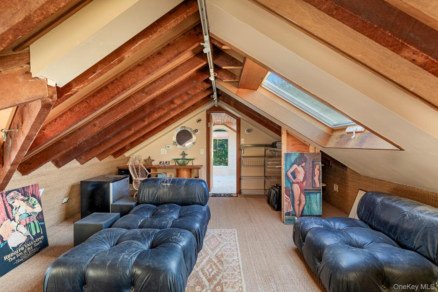 6 Arbutus Path Property Photo 30