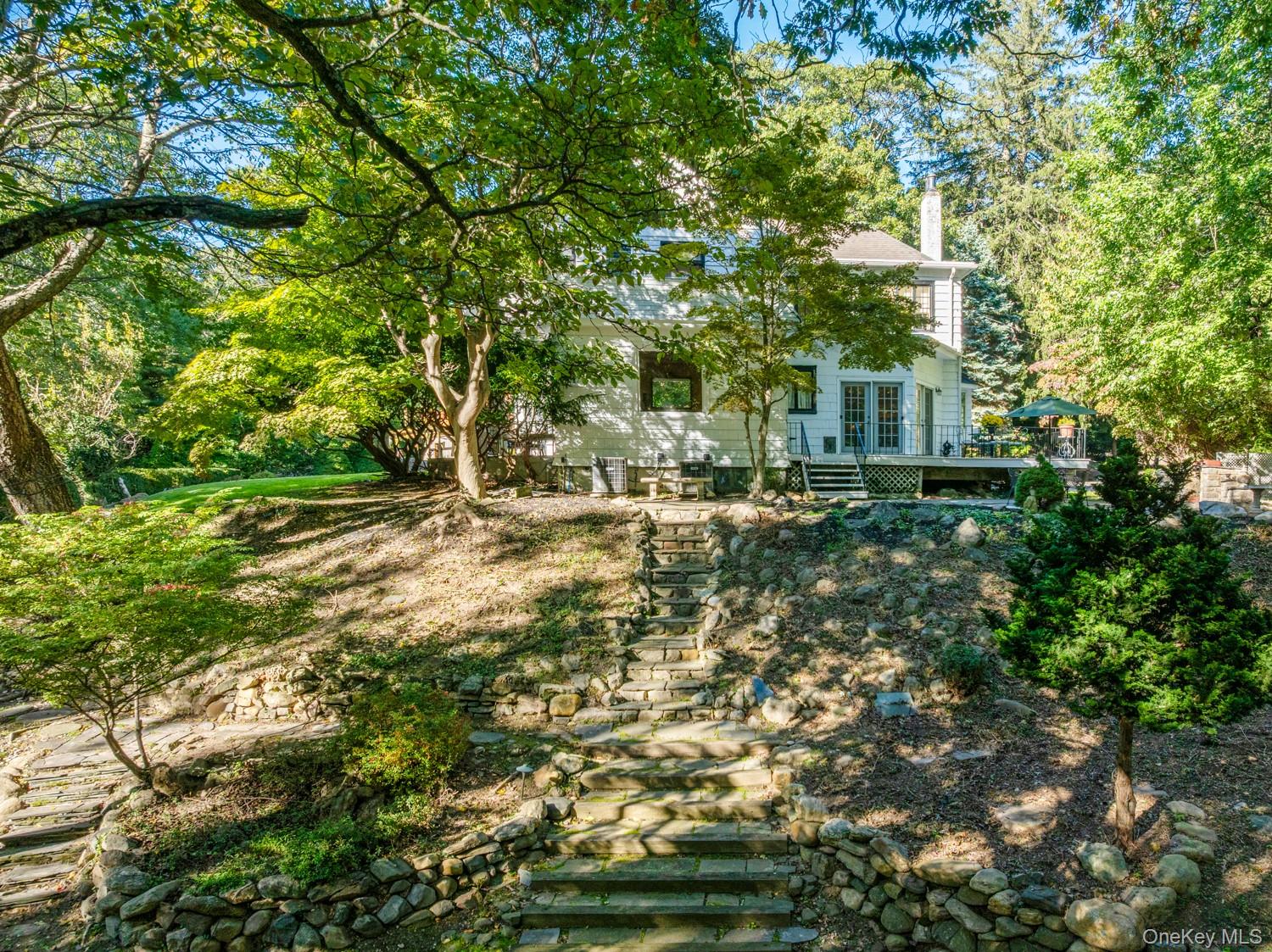 6 Arbutus Path Property Photo 38