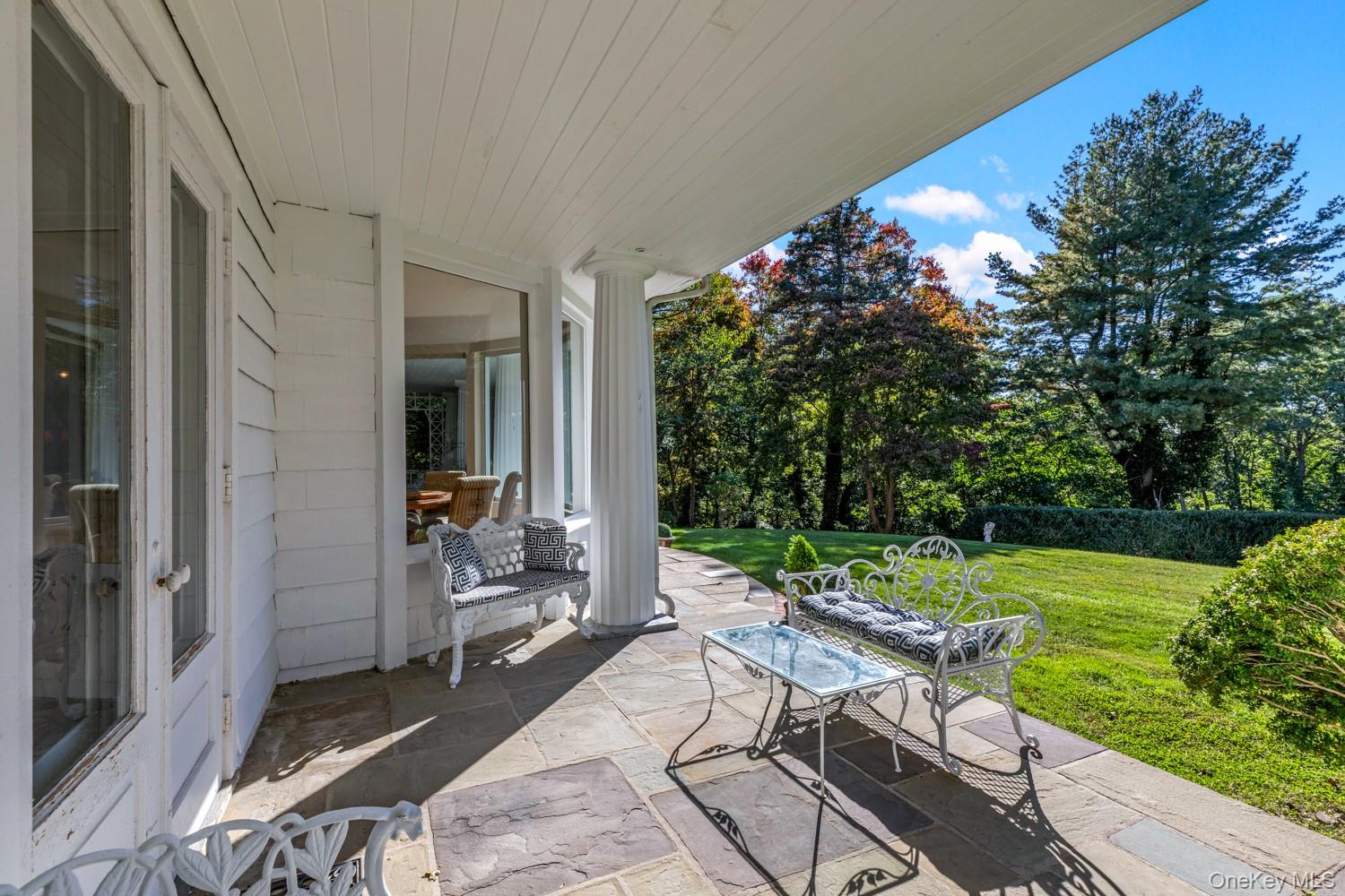 6 Arbutus Path Property Photo 43