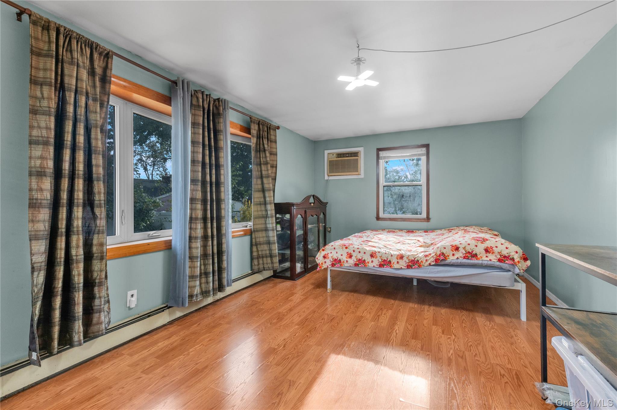 84 5th Street Property Photo 14