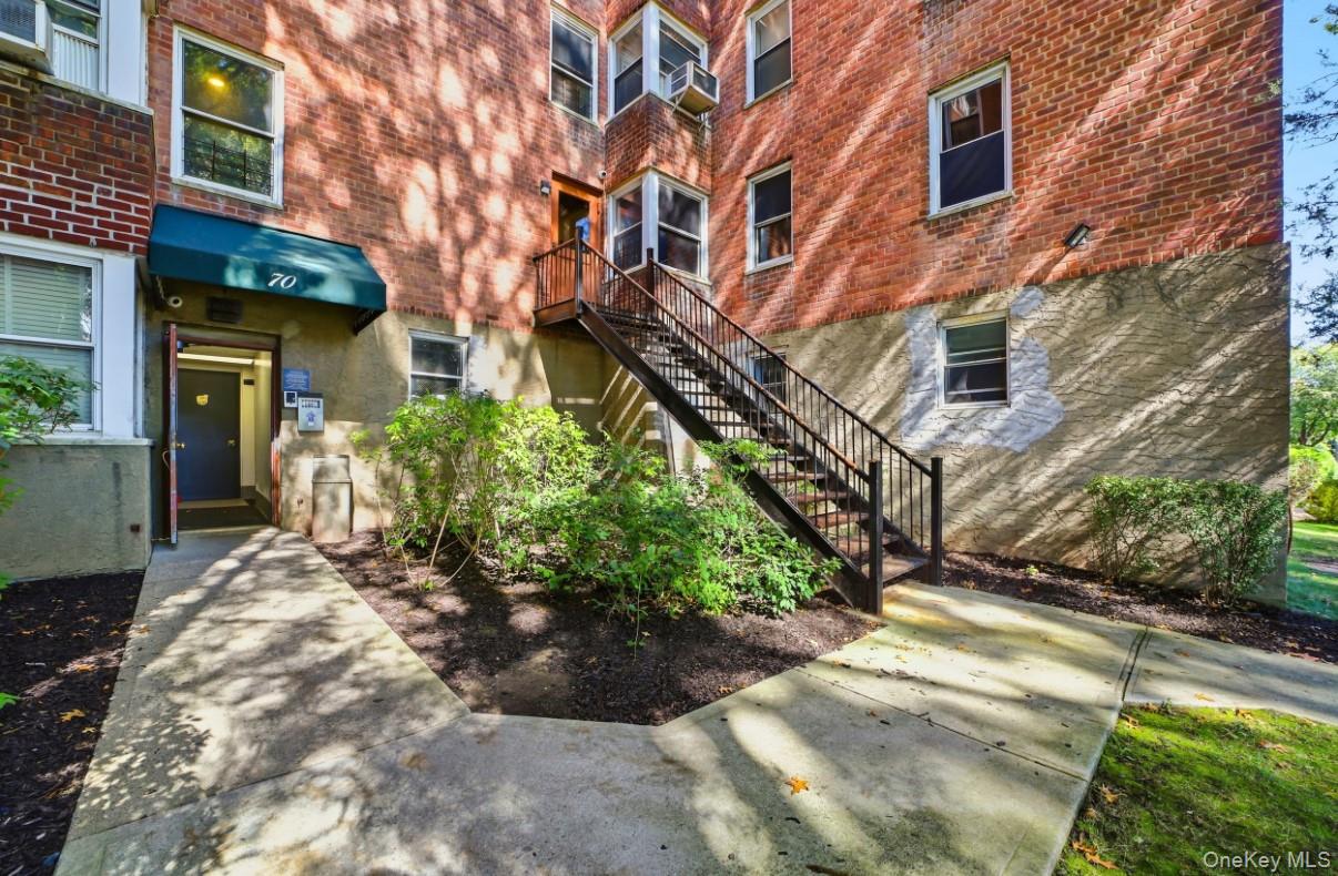 70 Locust Avenue 103b Property Photo 22