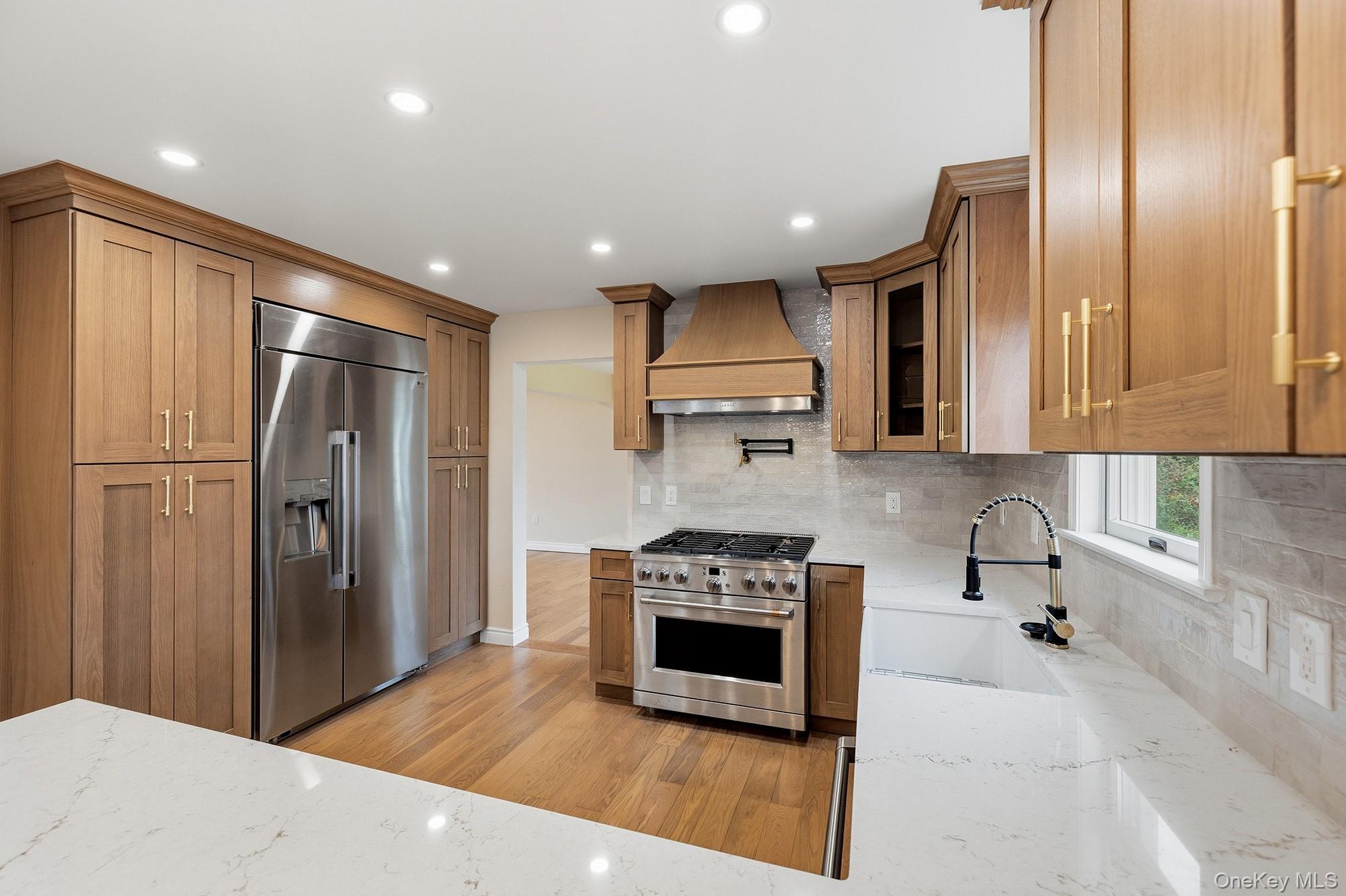 6 Rainbow Crest Property Photo 12