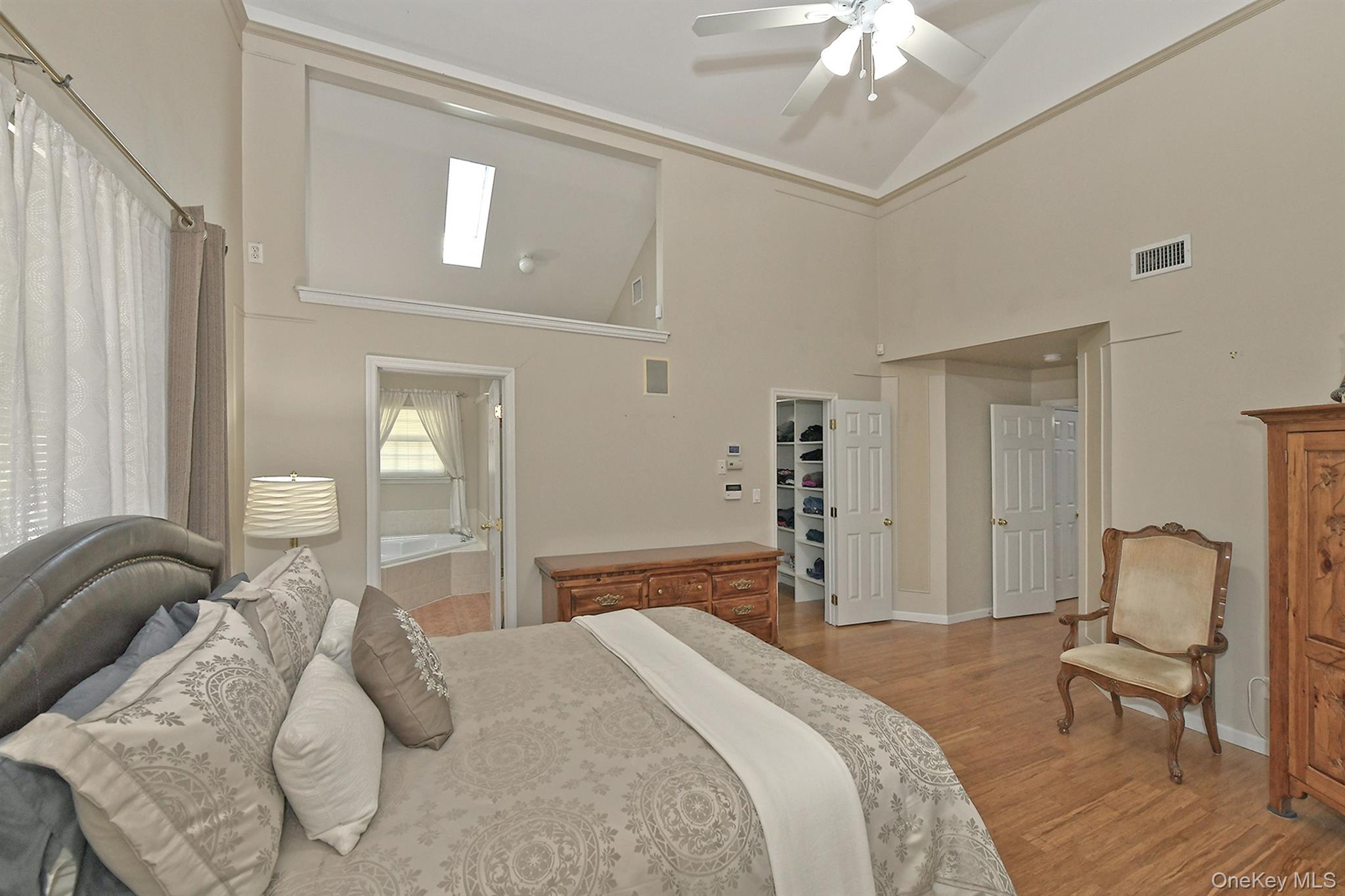 81 C Robinson Avenue Property Photo 12