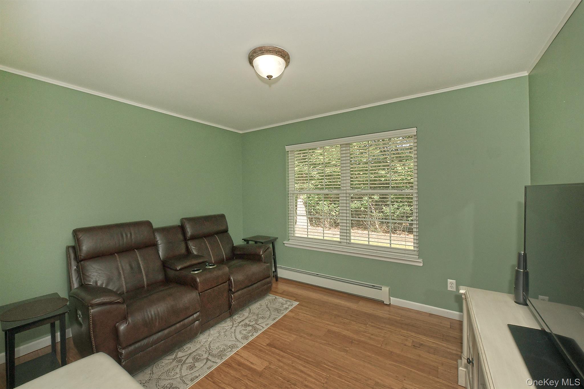 81 C Robinson Avenue Property Photo 16