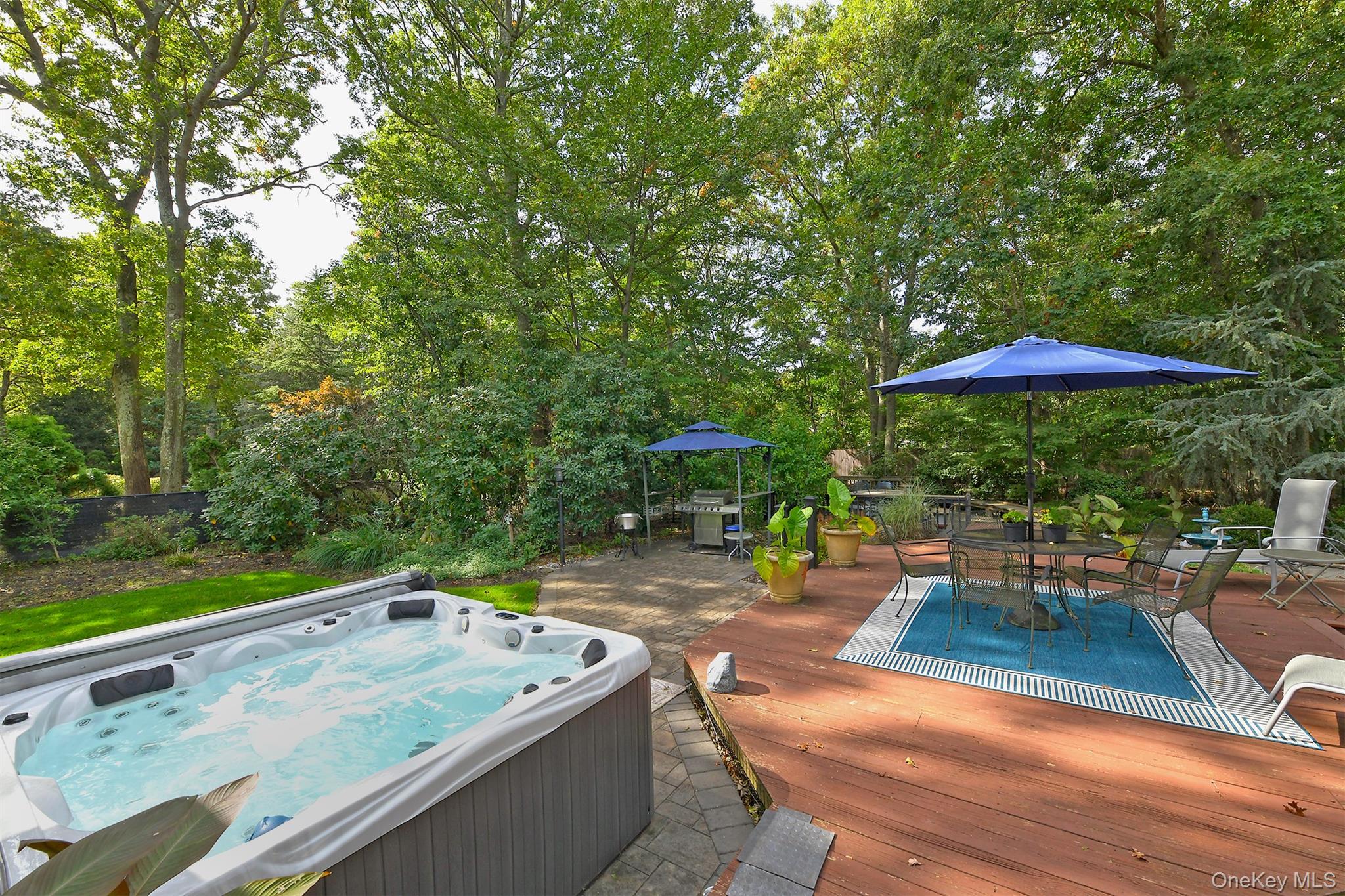 81 C Robinson Avenue Property Photo 26