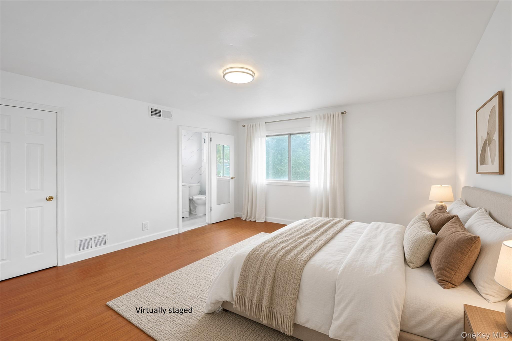 20 Willets Avenue Property Photo 13