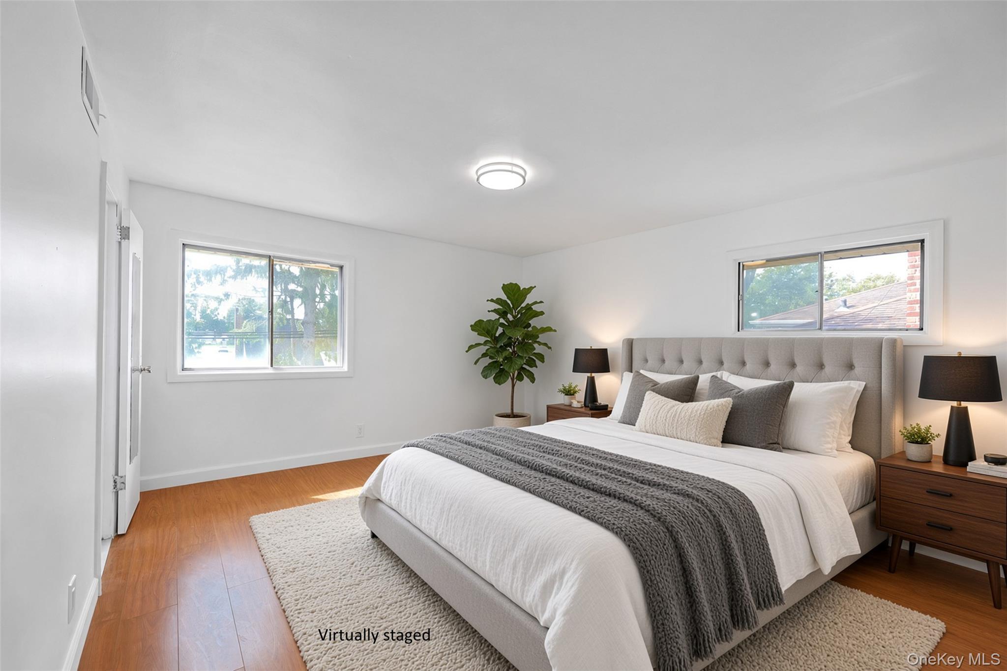 20 Willets Avenue Property Photo 16