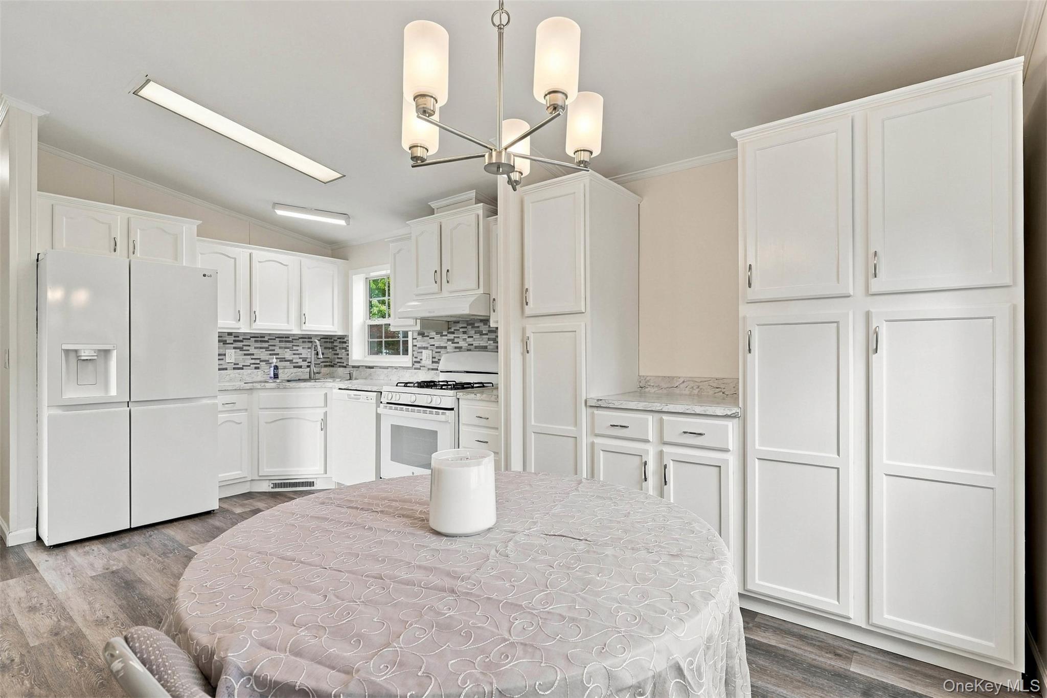 26 Bertha Boulevard Property Photo 14