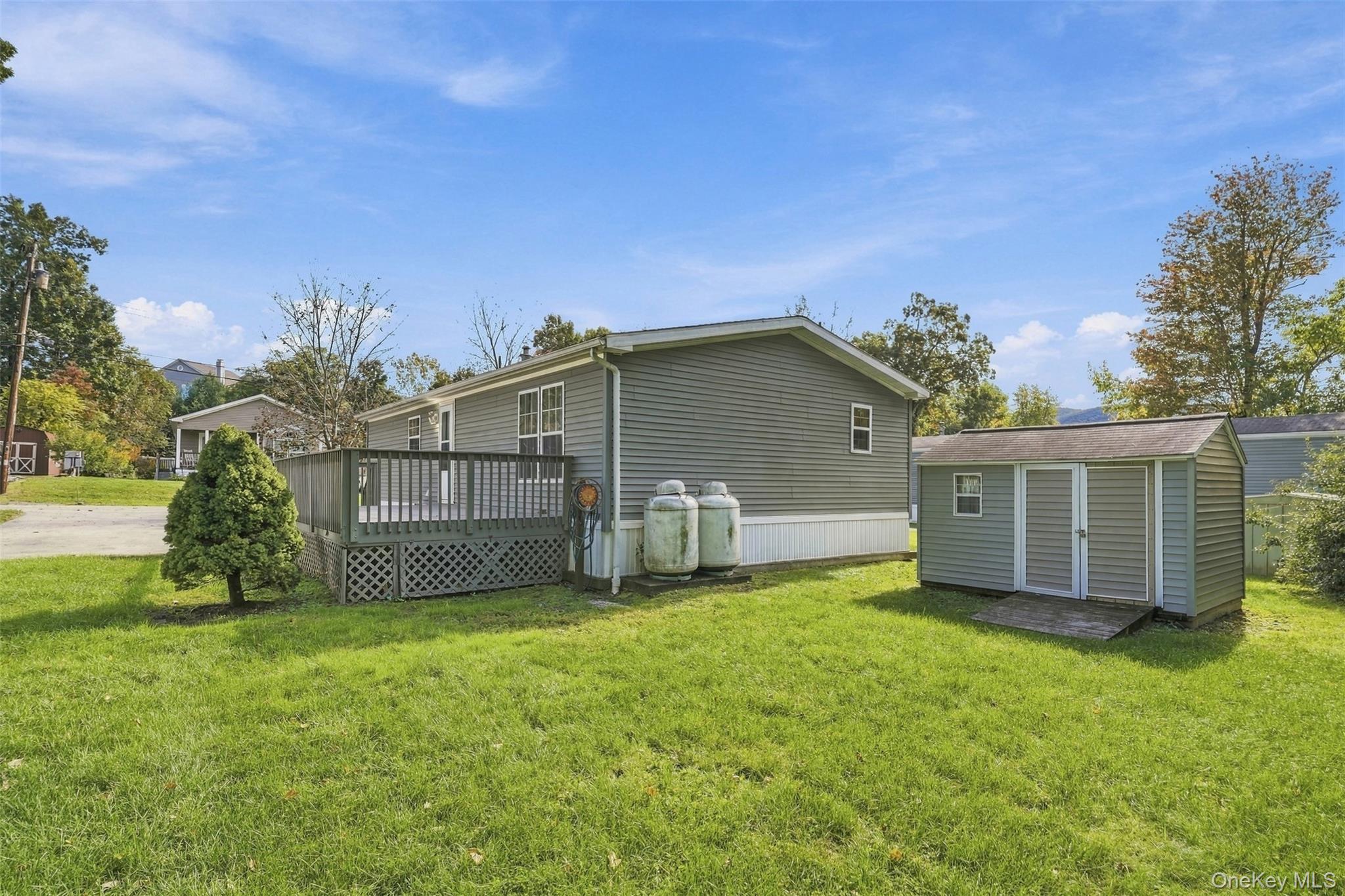 26 Bertha Boulevard Property Photo 29