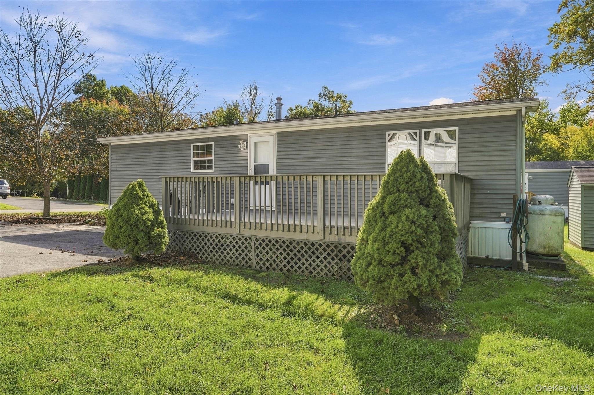 26 Bertha Boulevard Property Photo 33