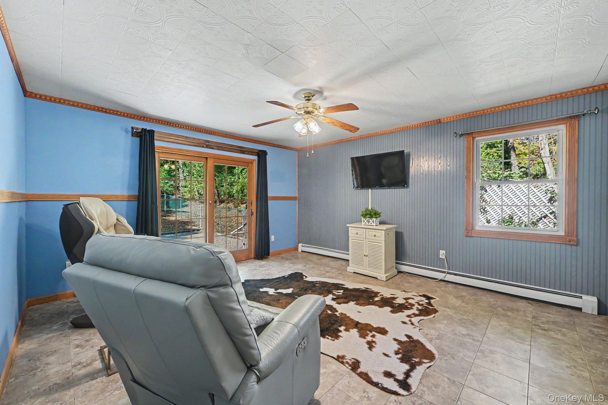 3235 Lincoln Drive Property Photo 16