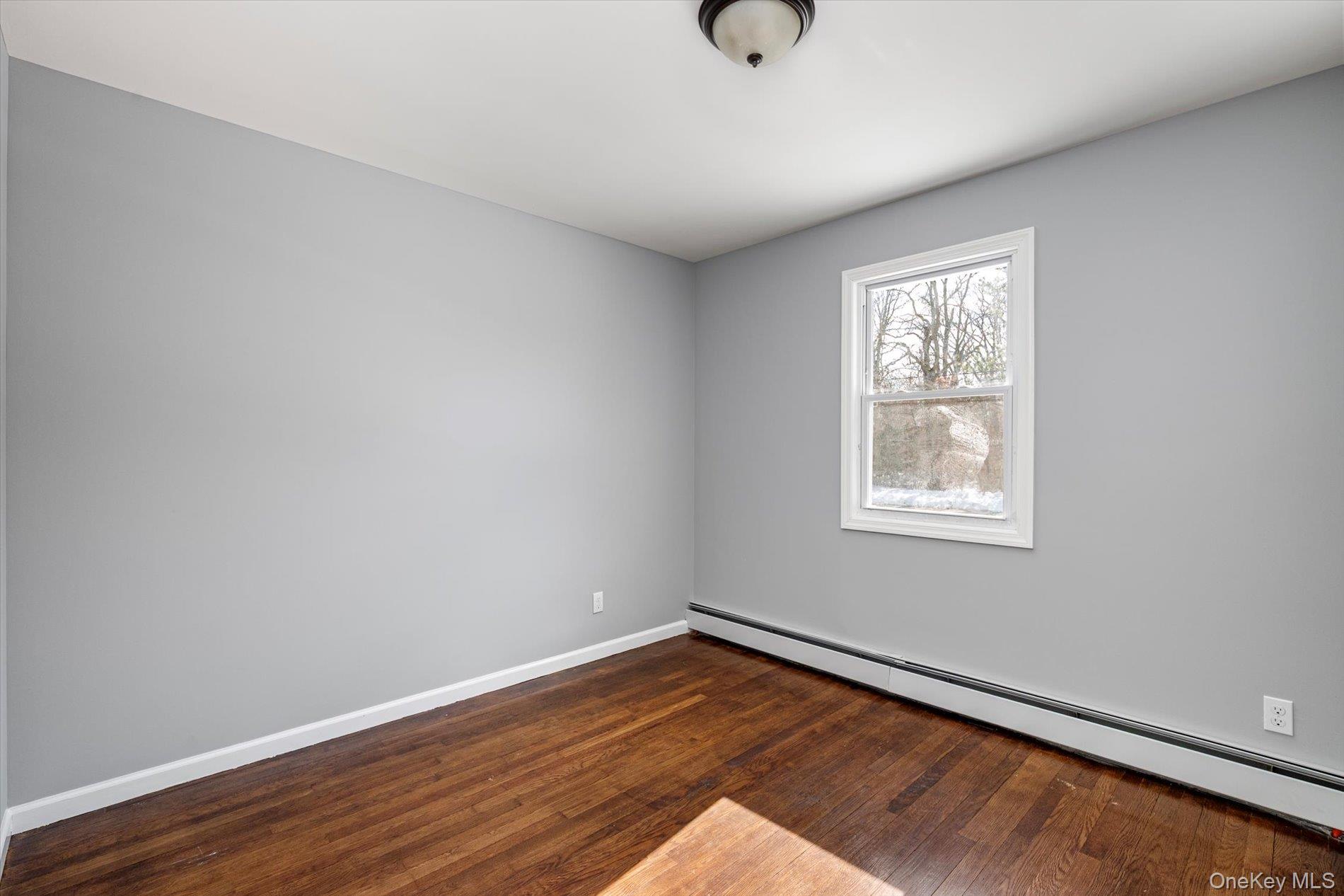 93 Garfield Boulevard 93 Property Photo 8