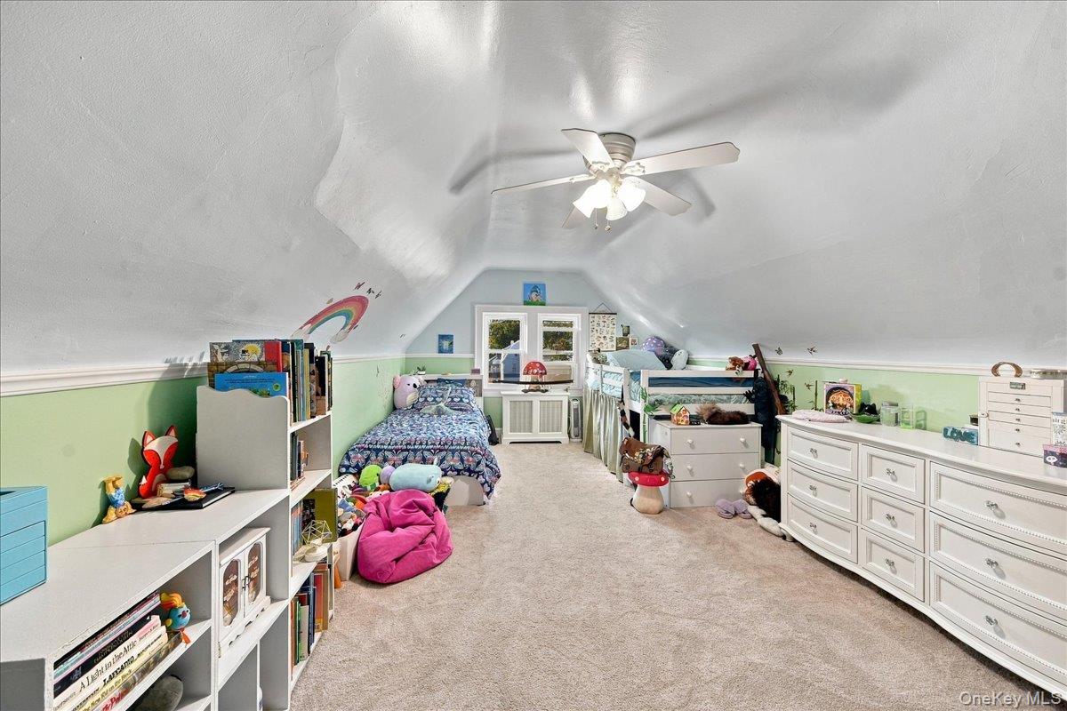 196 Hillside Avenue Property Photo 17