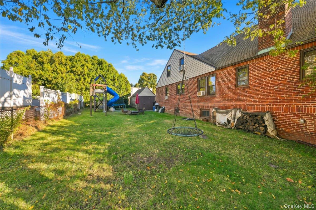 196 Hillside Avenue Property Photo 27