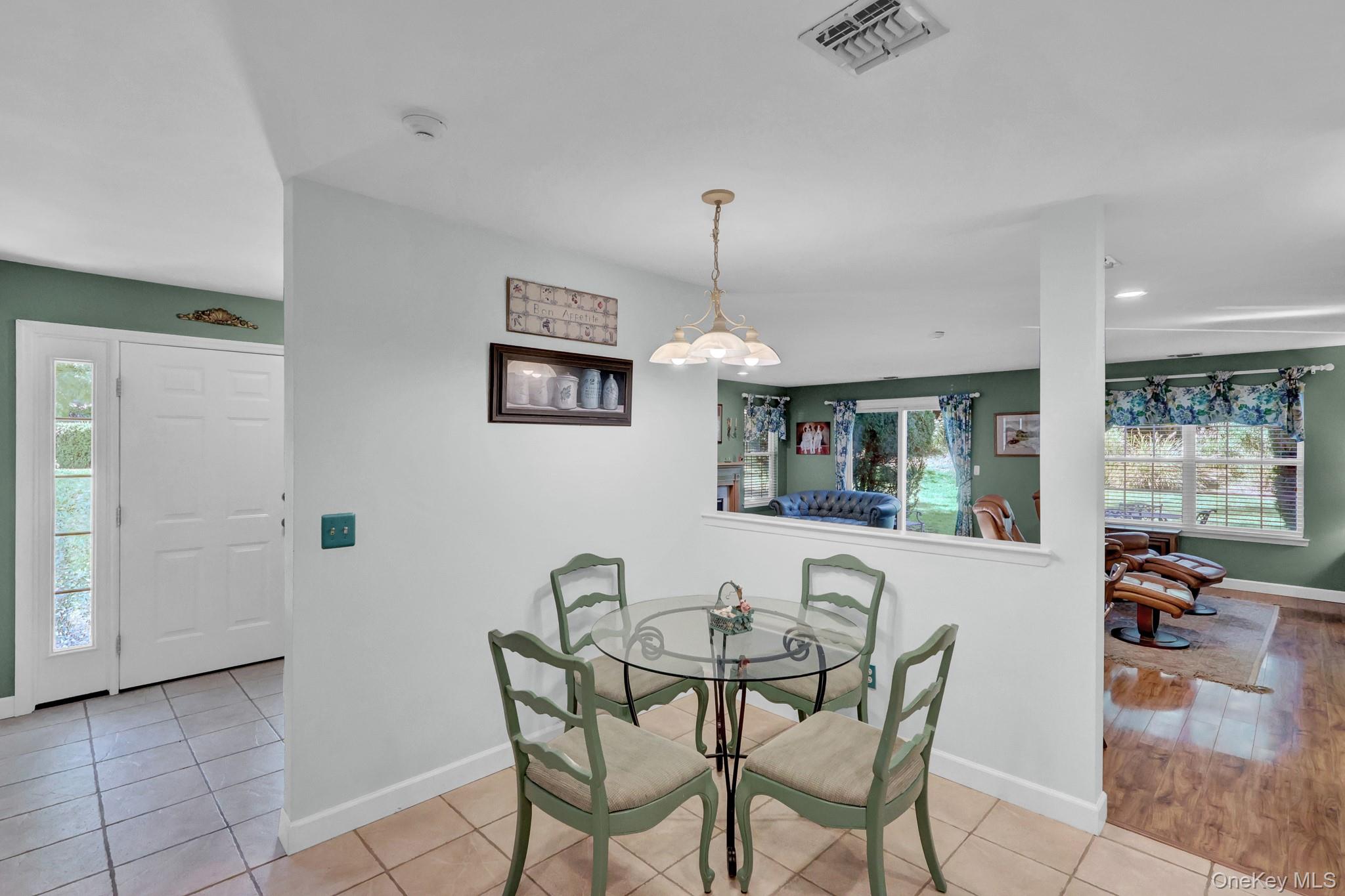 208 Erik Drive Property Photo 14