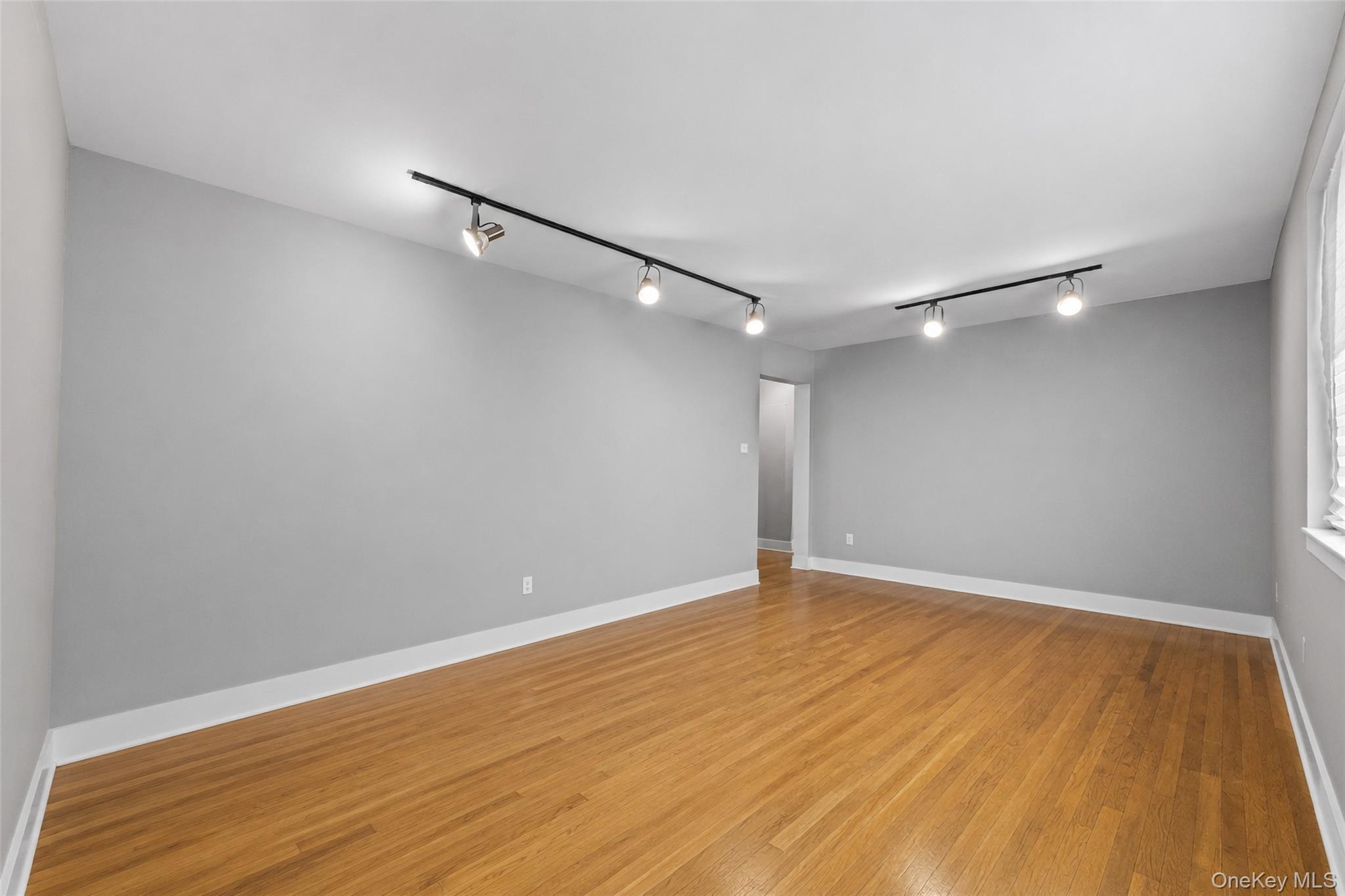 70-45b 260th Street B Property Photo 7