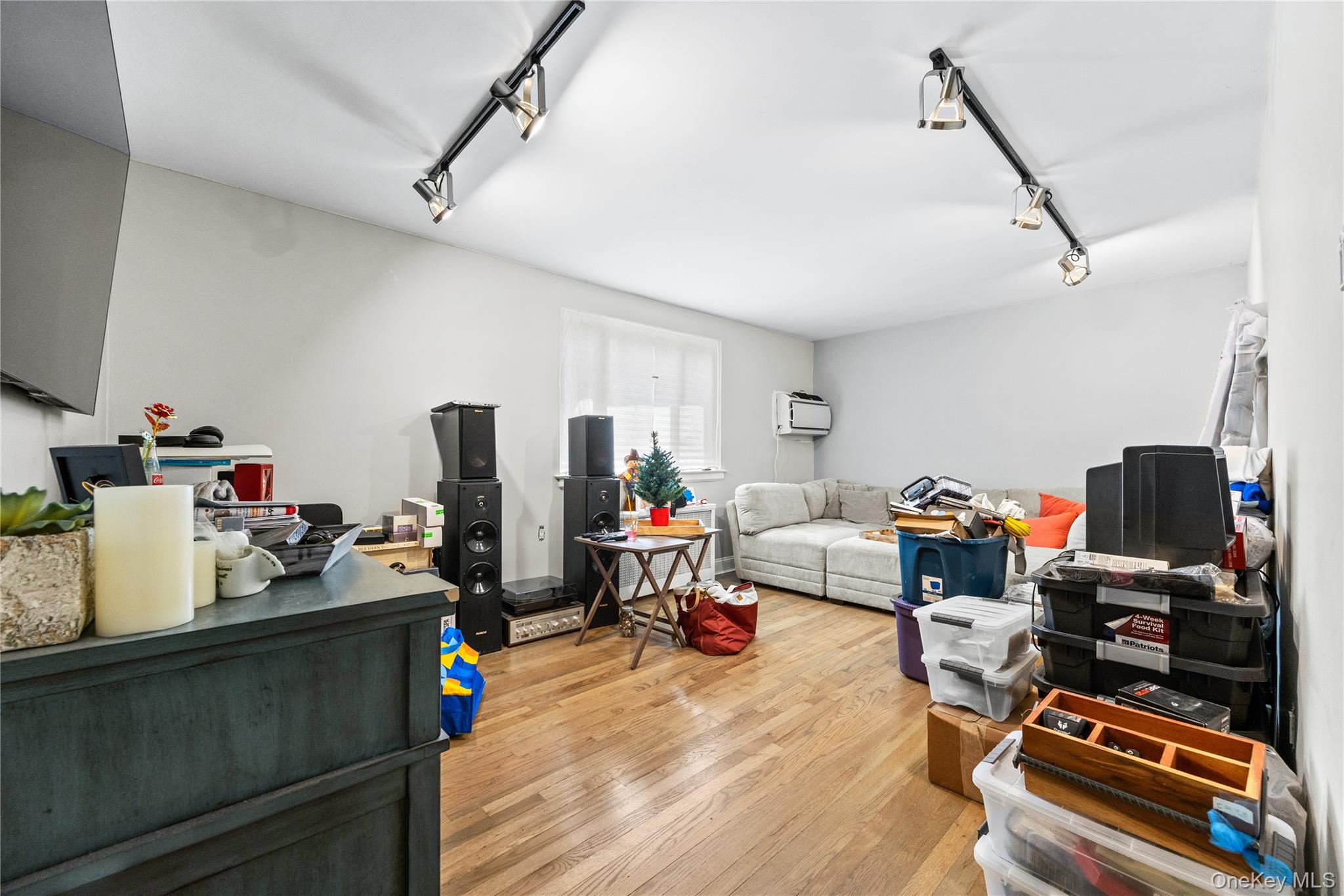 70-45b 260th Street B Property Photo 11
