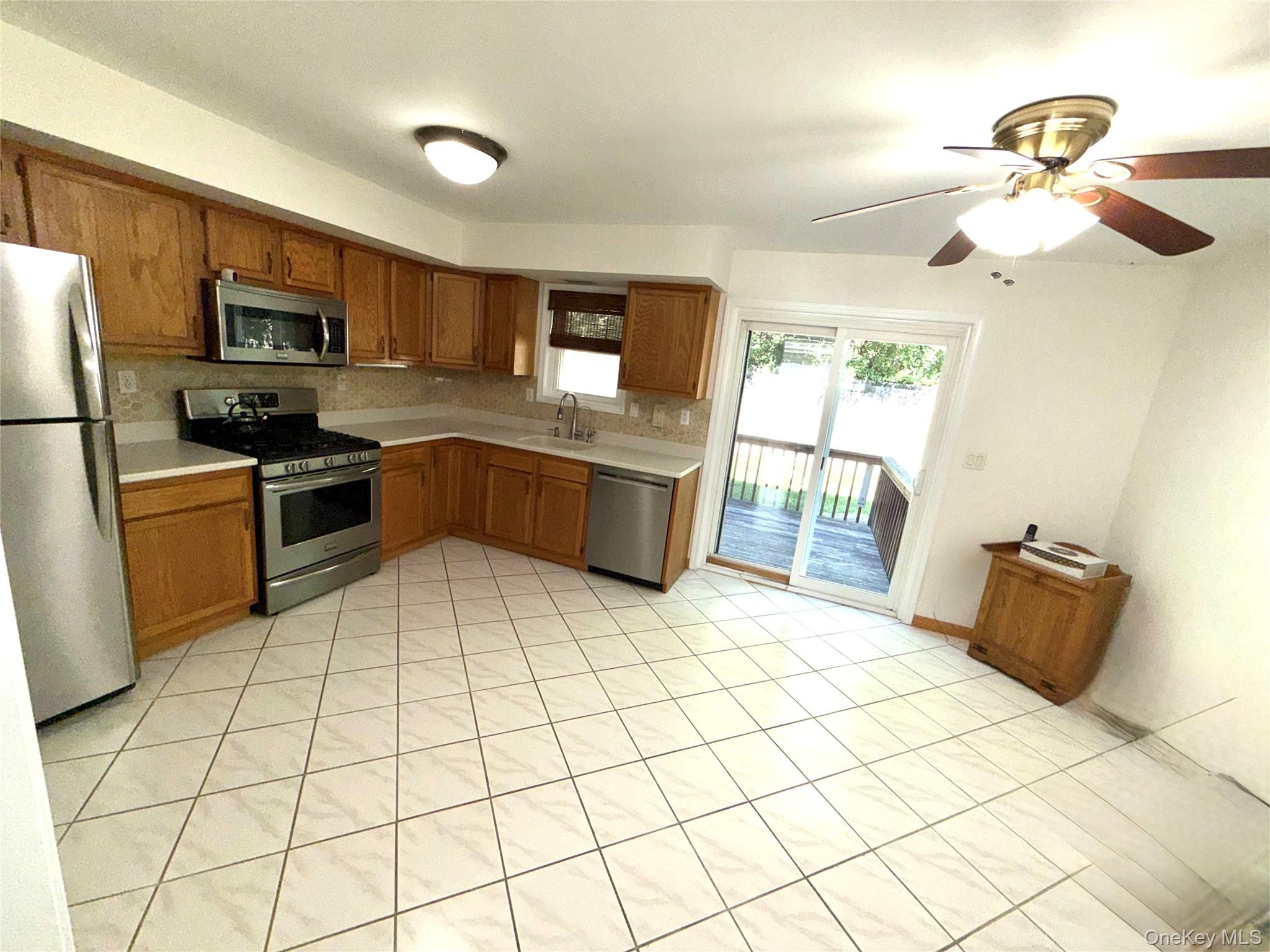 56 Foltim Way Property Photo 30