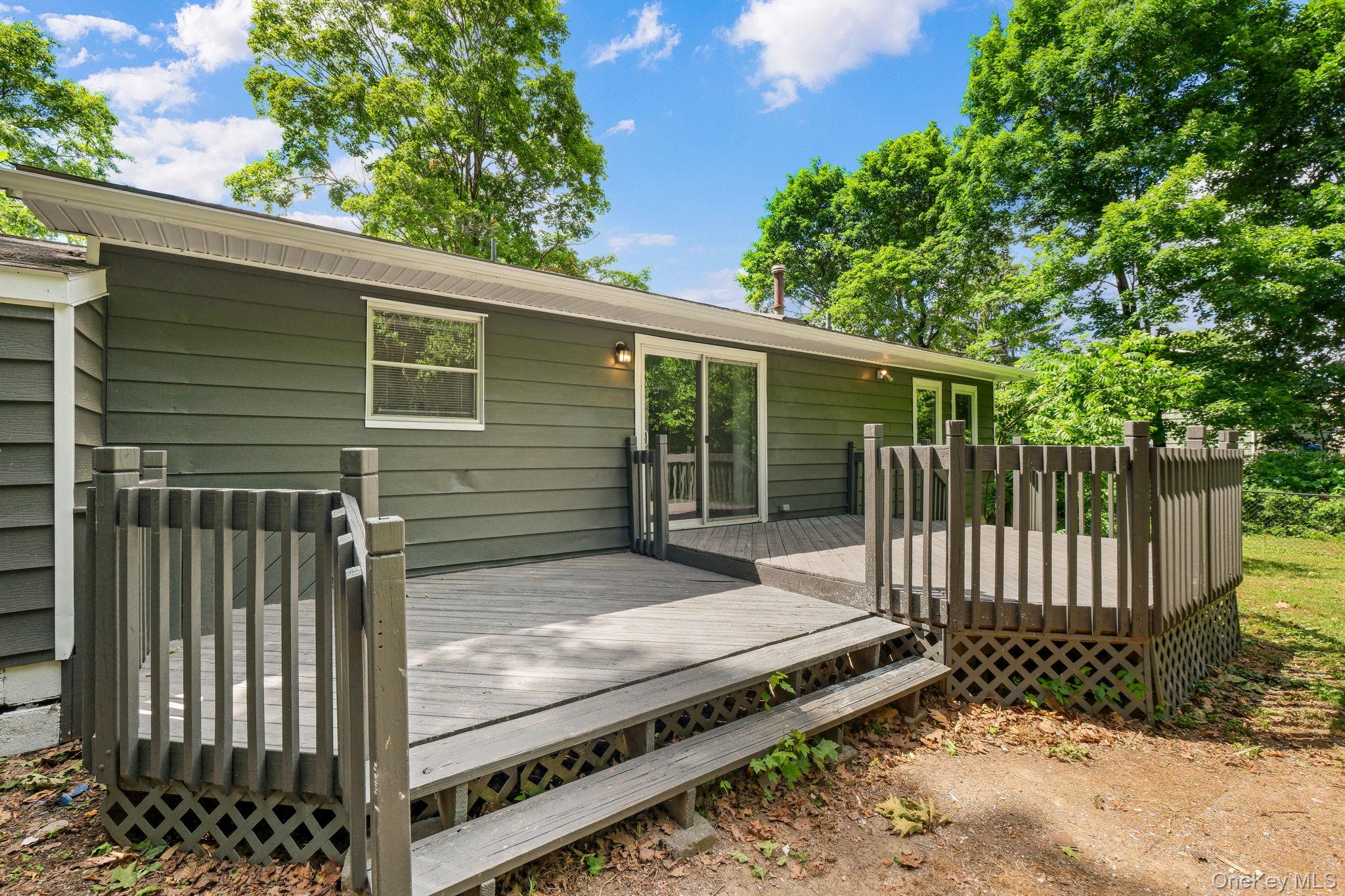 326 Lake Vue Drive Property Photo 25