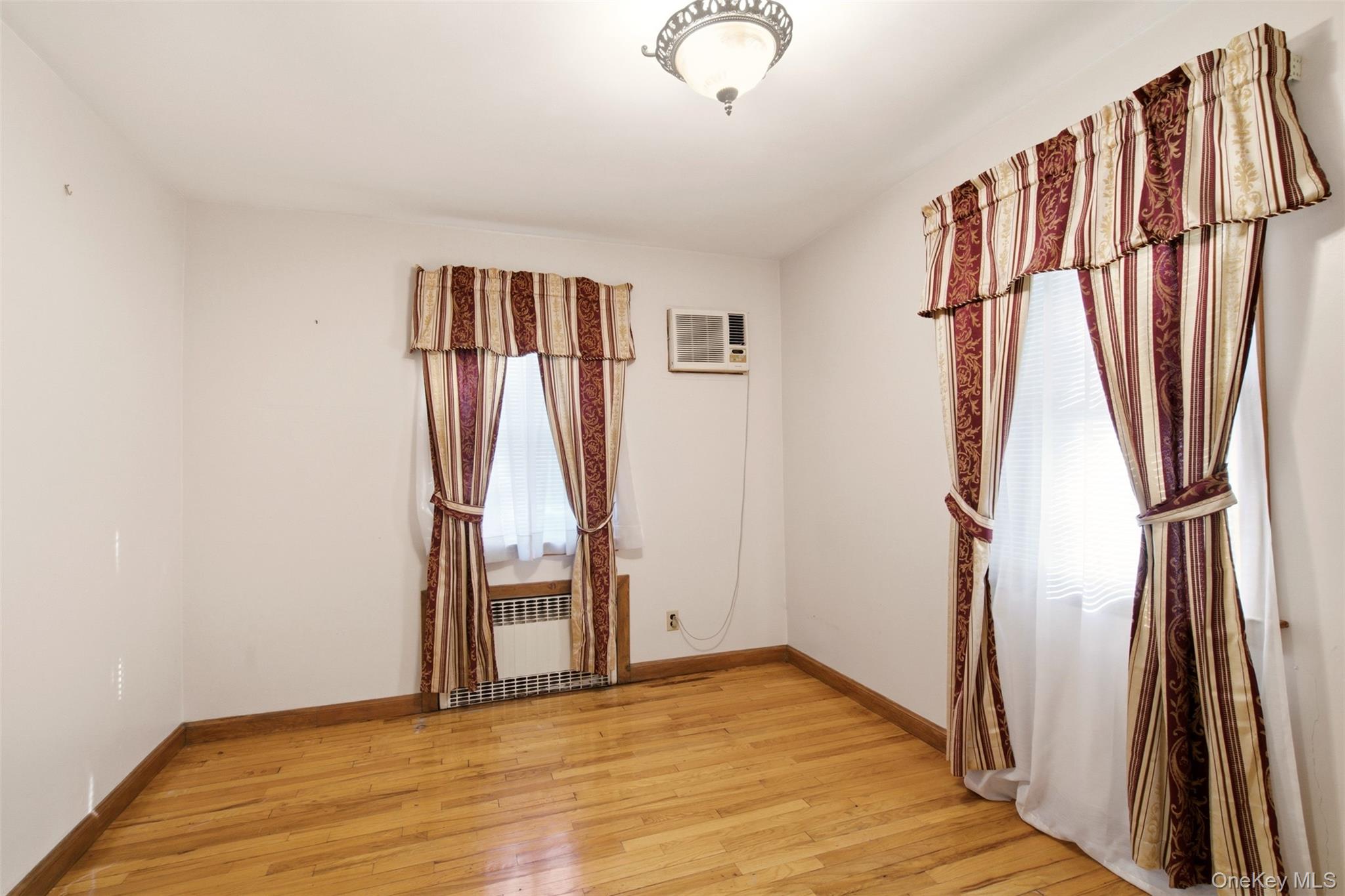 2093 Bergen Street Property Photo 10