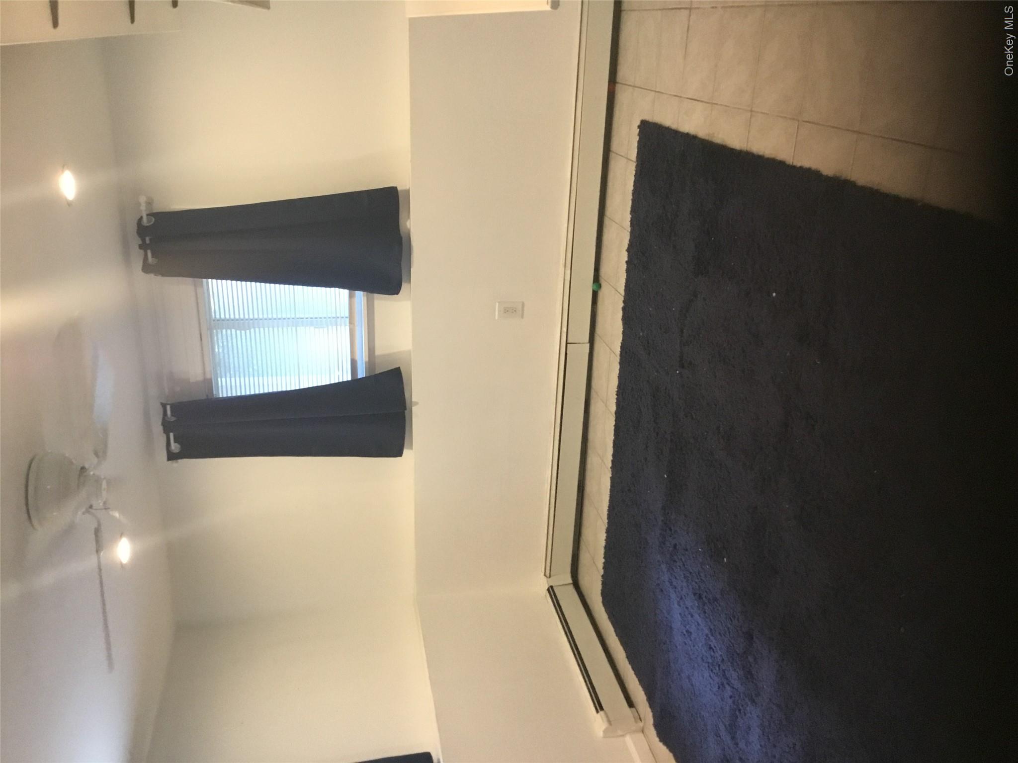 51 Nassau Lane Main Property Photo 14