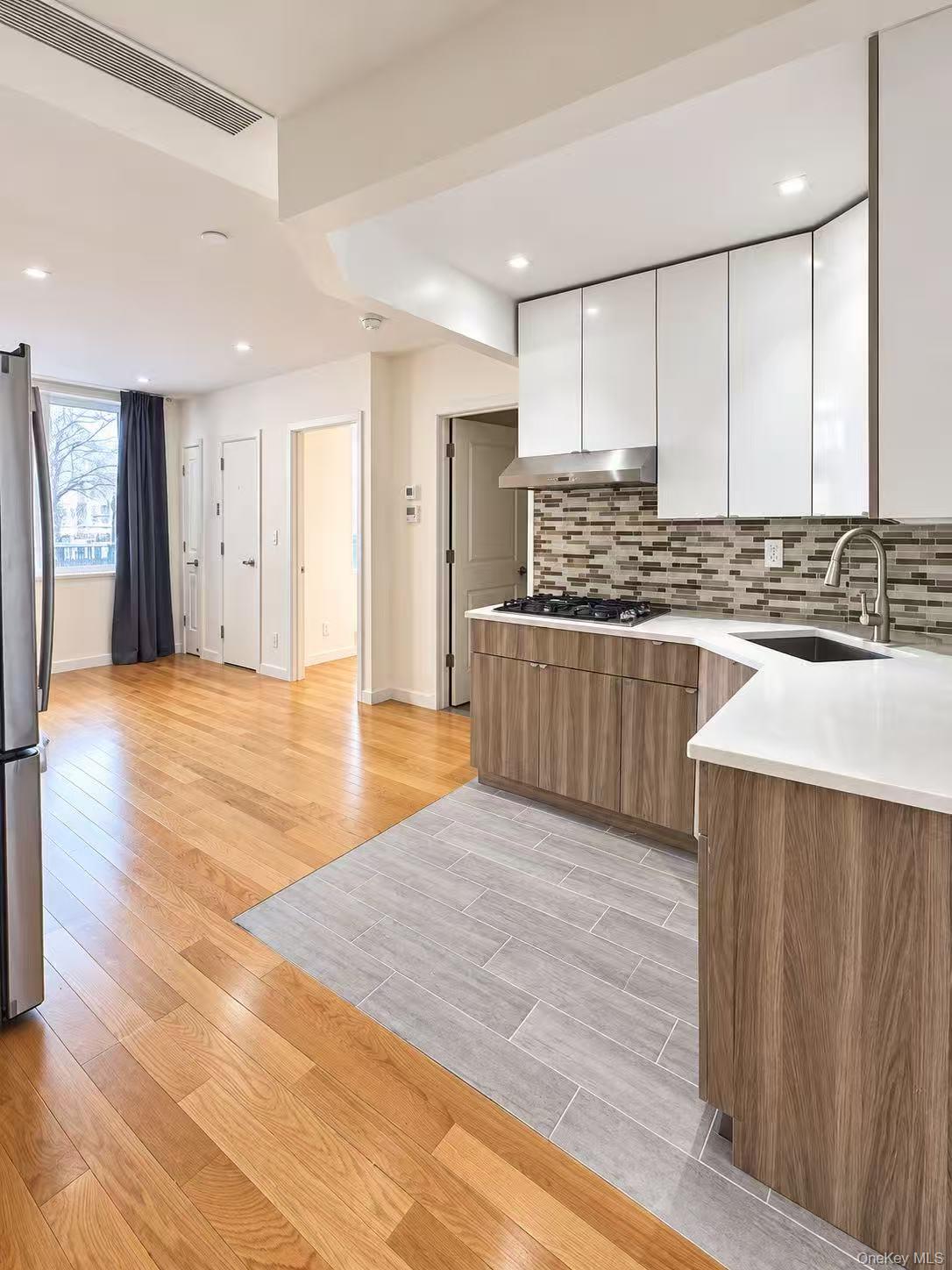 4223 Parsons Boulevard 2D Property Photo 1