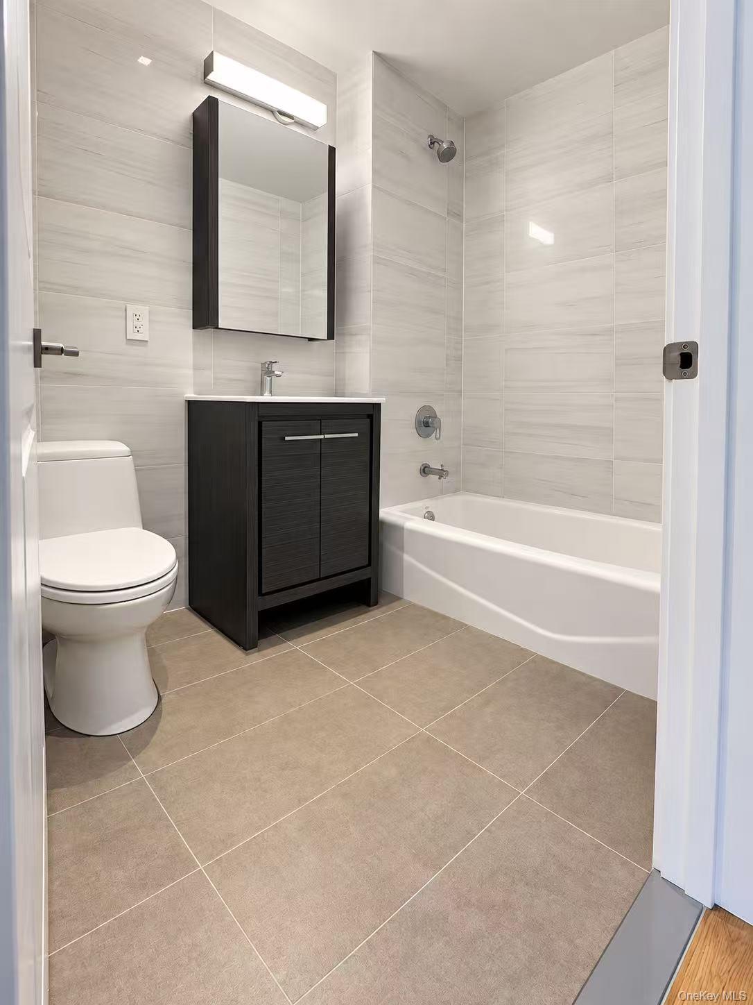 4223 Parsons Boulevard 2d Property Photo 7