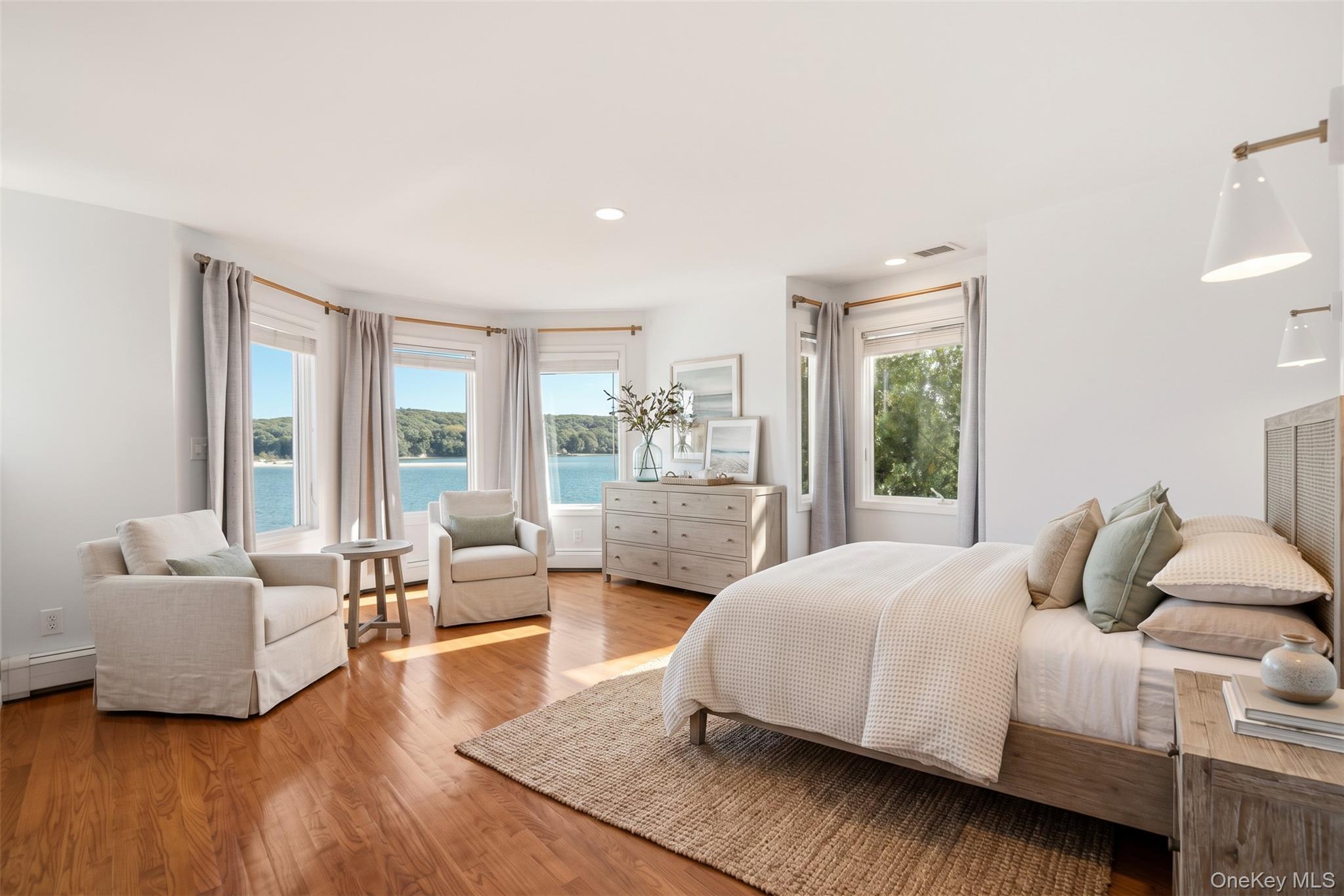 565 Mckinley Terrace Property Photo 15