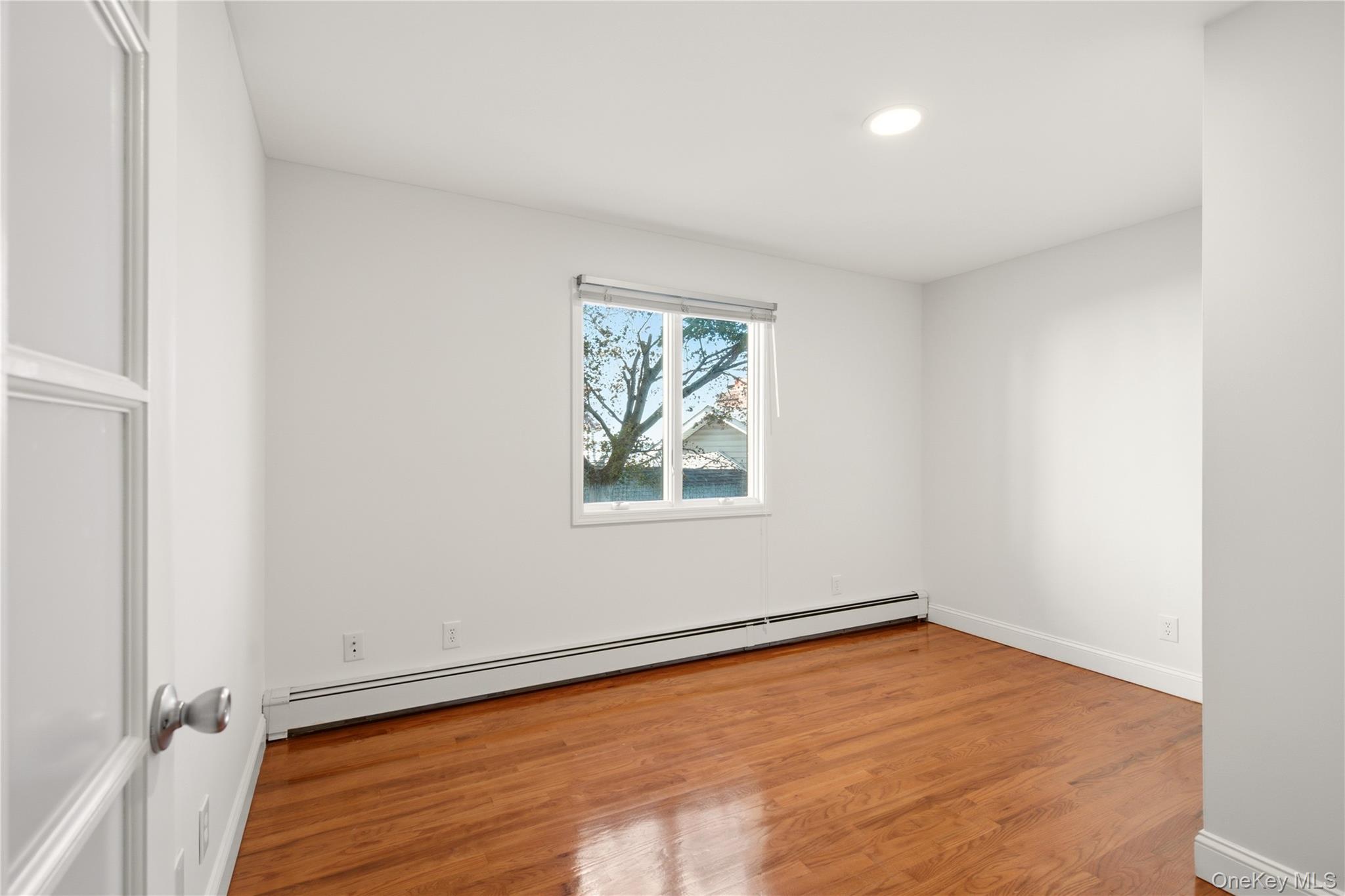 565 Mckinley Terrace Property Photo 22