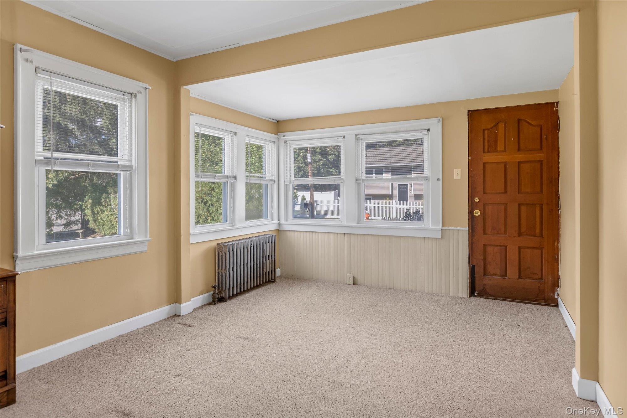 8 Rockne Street Property Photo 3