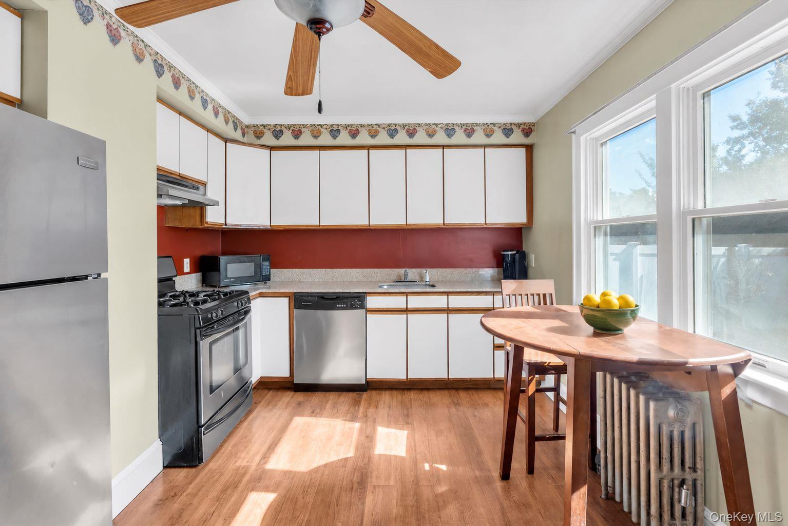 8 Rockne Street Property Photo 5