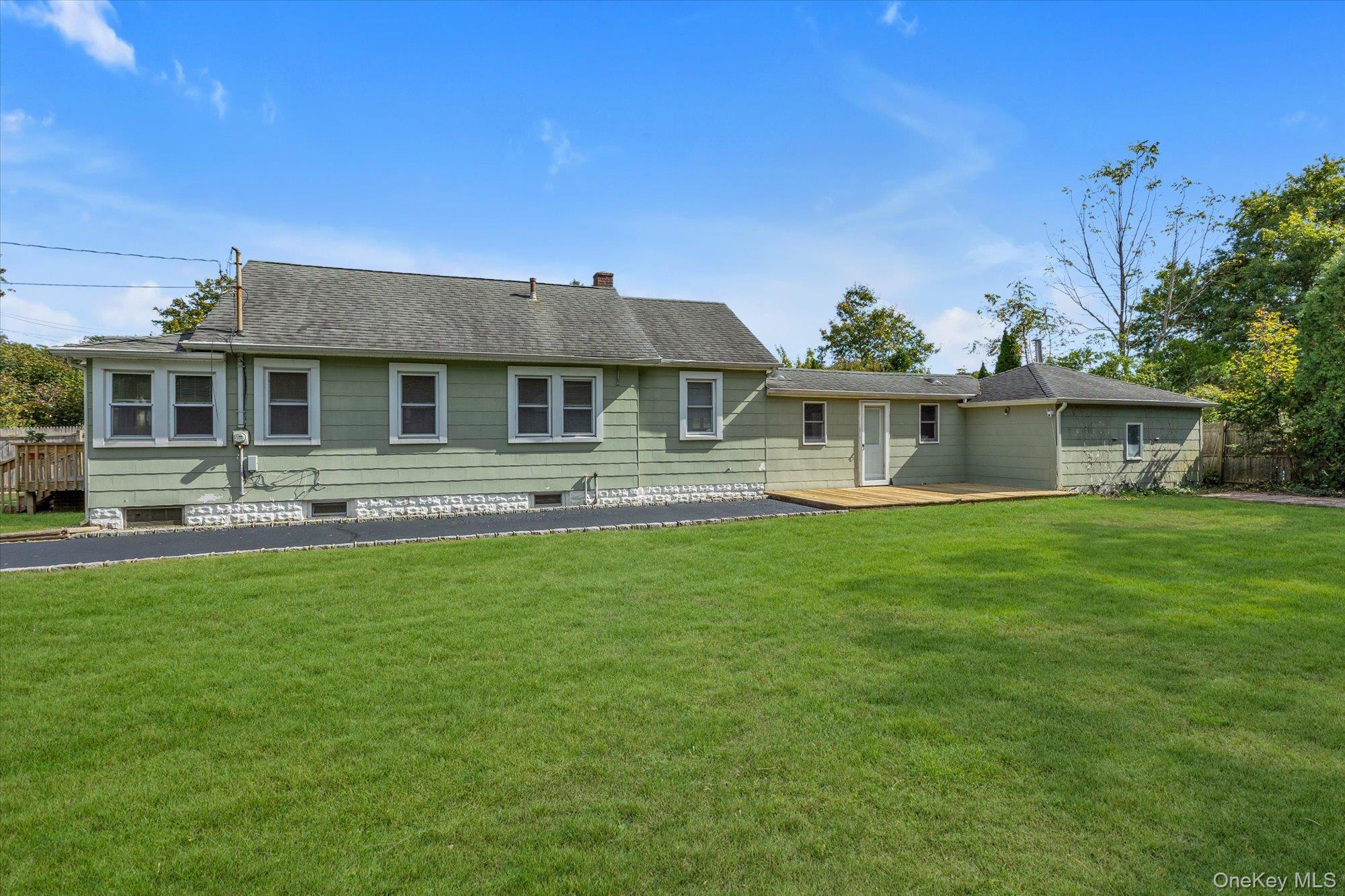 8 Rockne Street Property Photo 15