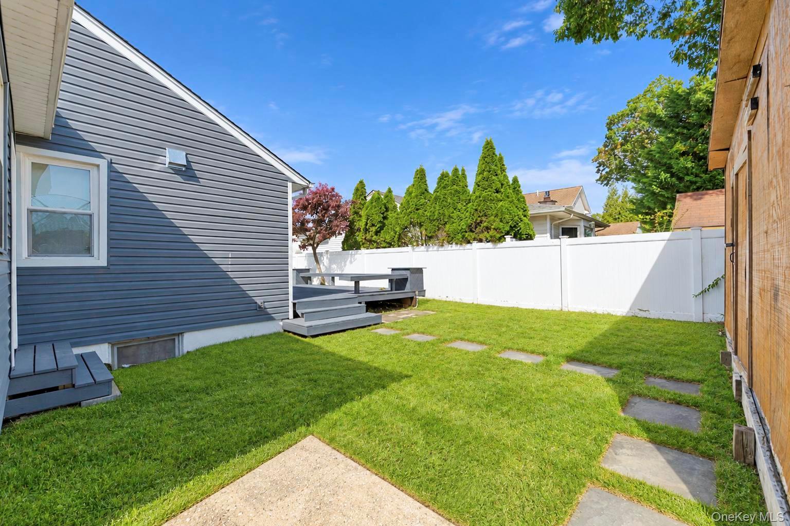 1871 Relyea Drive Property Photo 22