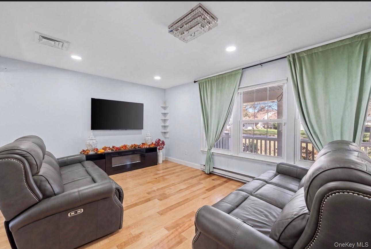18 Magic Mountain Drive Property Photo 16