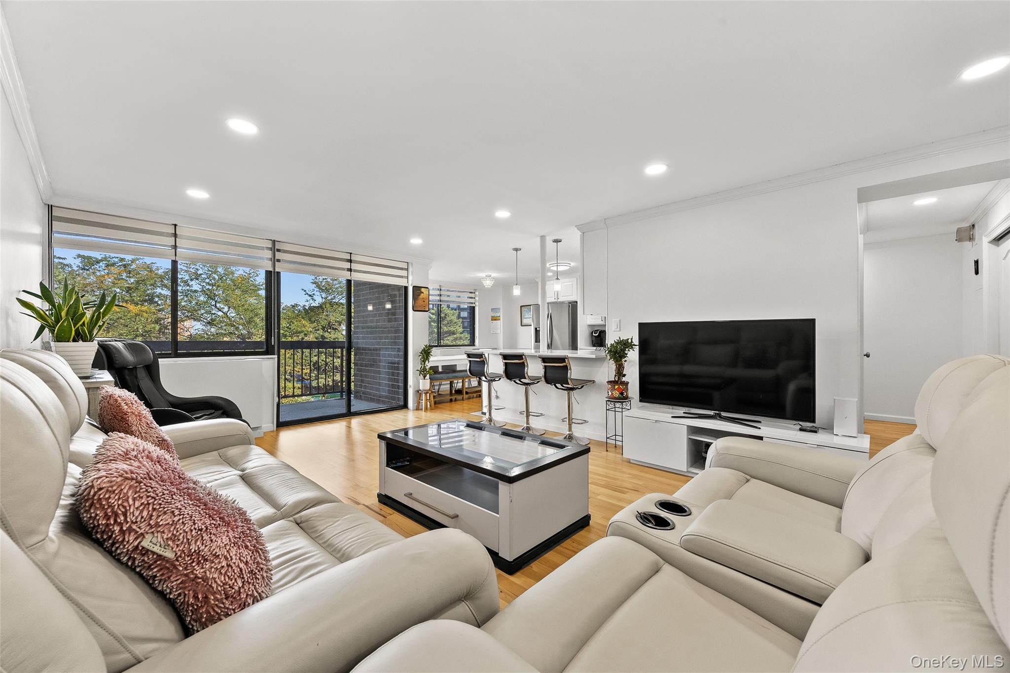 1 Bay Club Drive 3K Property Photo 1