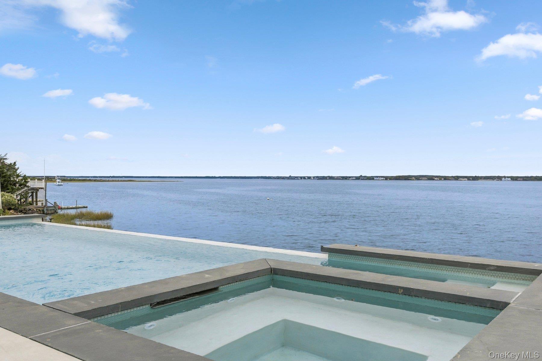 498 Dune Road Property Photo 32