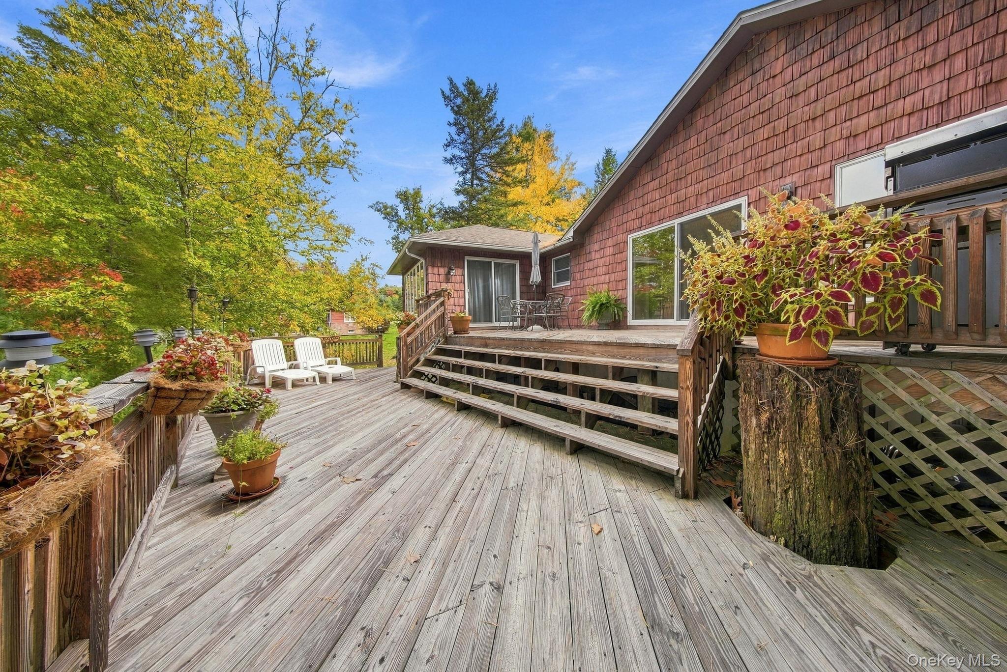 218 Eldred Yulan Road Property Photo 8